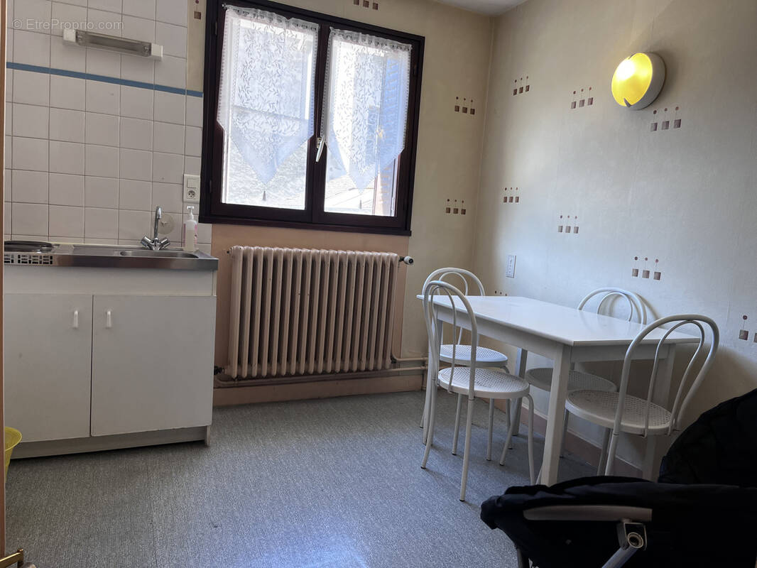 Appartement à AIX-LES-BAINS