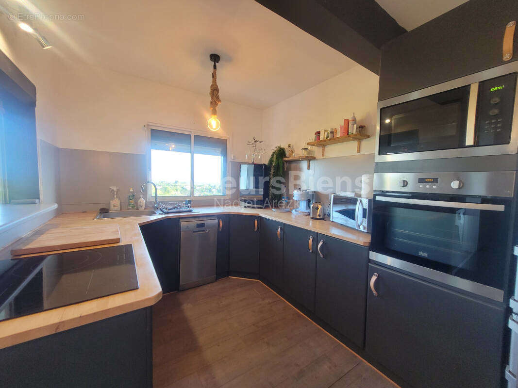 Appartement à LE GOSIER