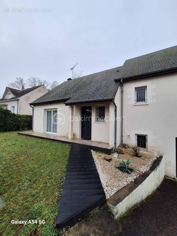 Maison à MONTS