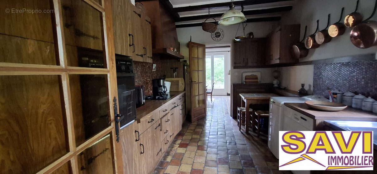 Maison à FERRIERES-EN-GATINAIS