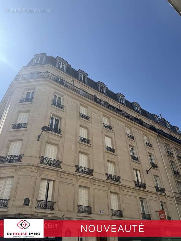 Appartement à PARIS-14E
