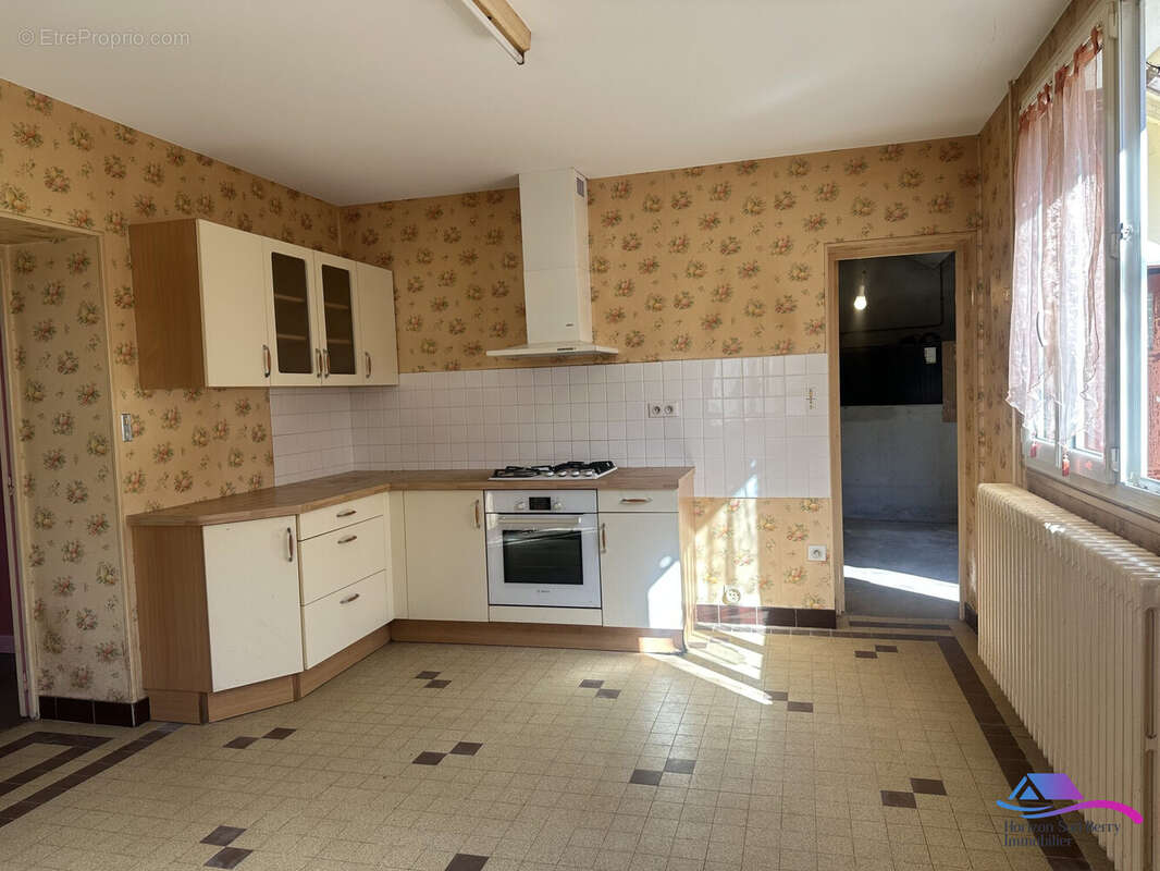 Cuisine - Maison à CHATEAUMEILLANT
