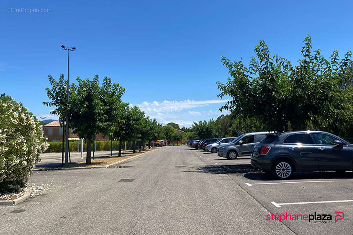 Appartement à AUBIGNAN