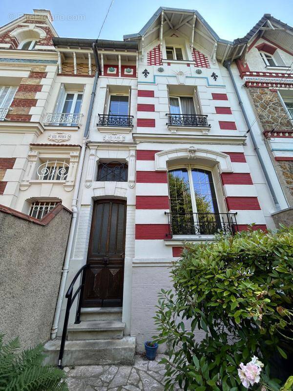 Maison à VILLEMOMBLE