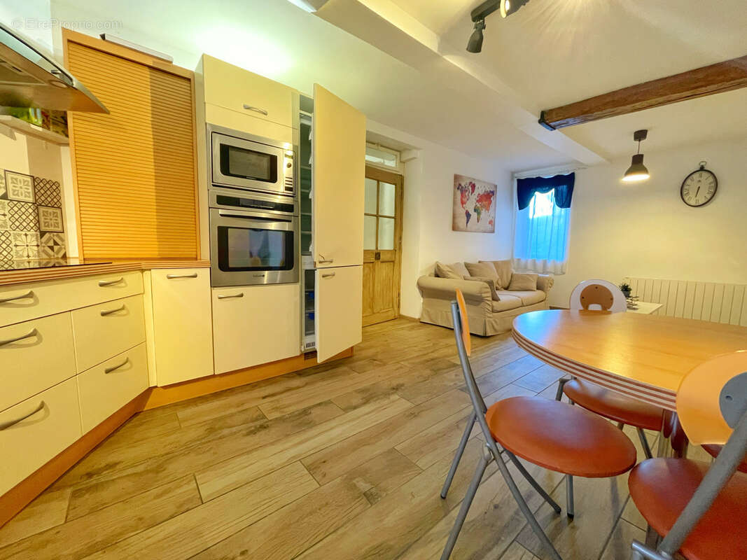 Appartement à TERNAY