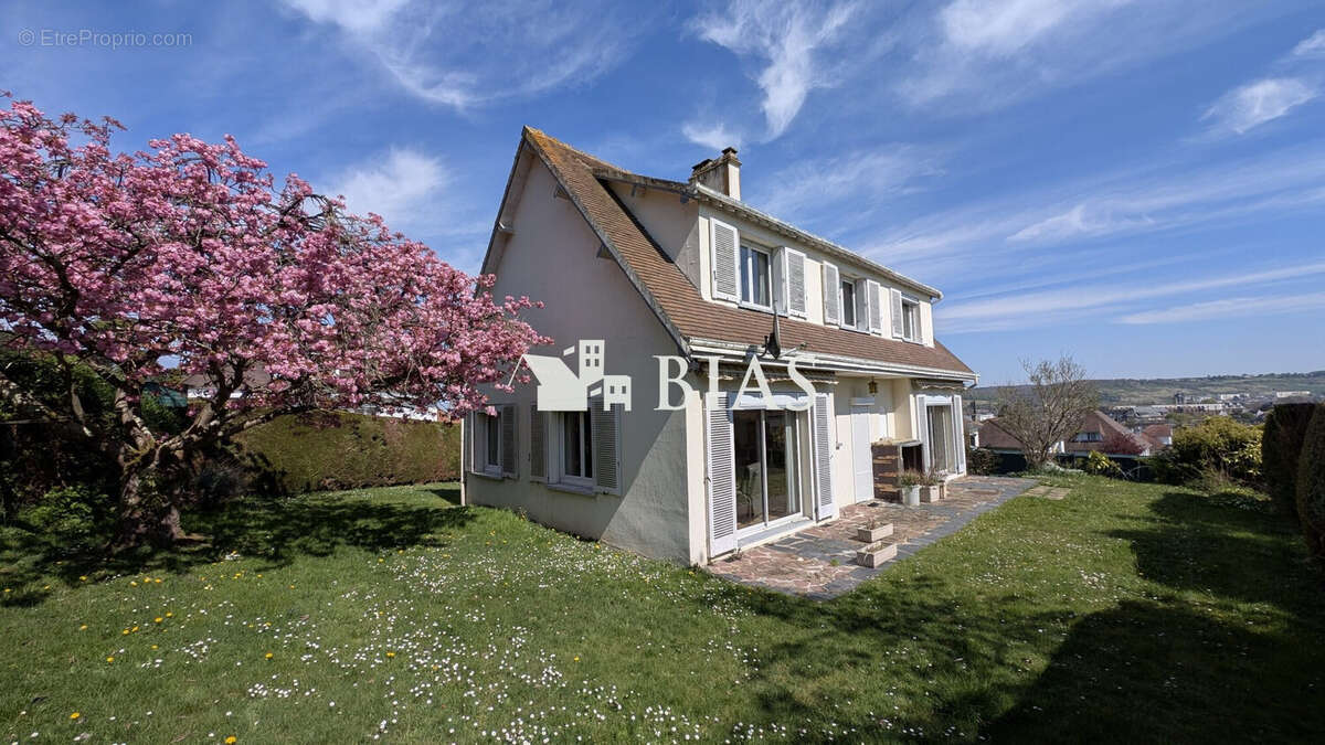 Maison à LOUVIERS
