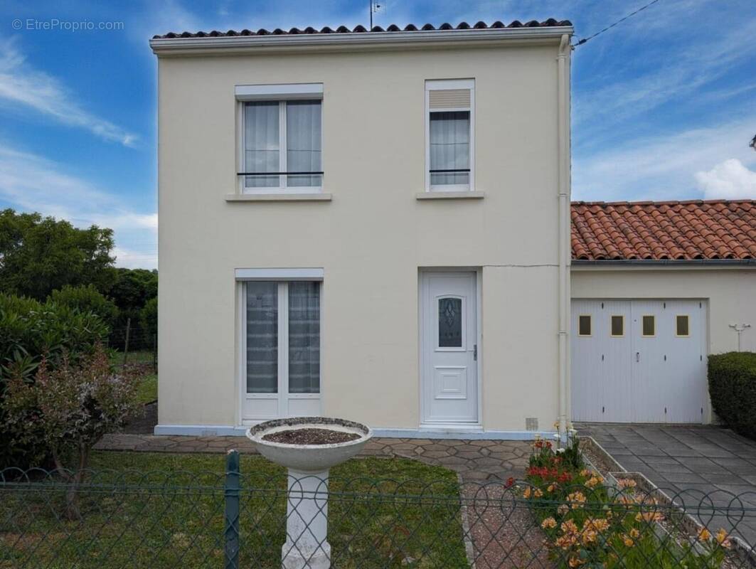 Photo 1 - Maison à NIORT