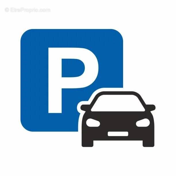 Parking à CANNES