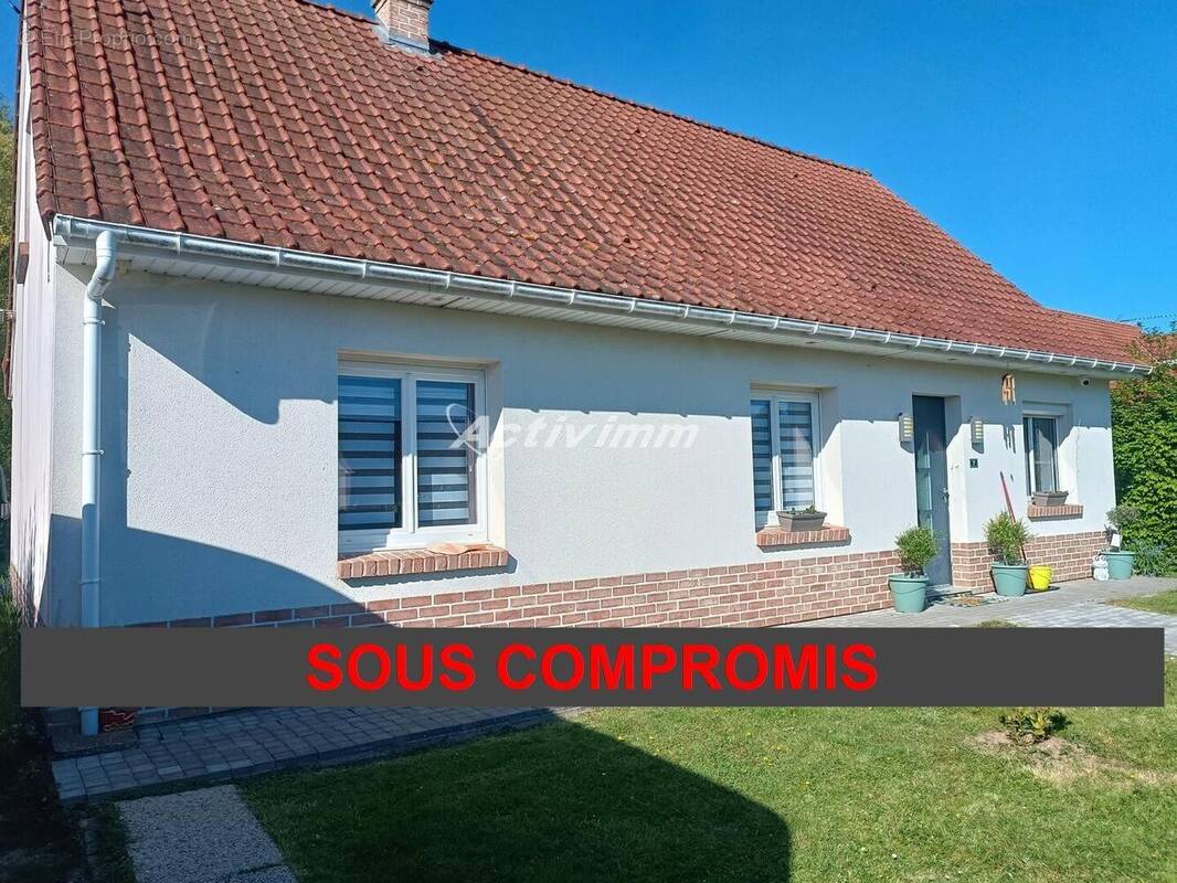 4265 9 - Maison à HESDIN