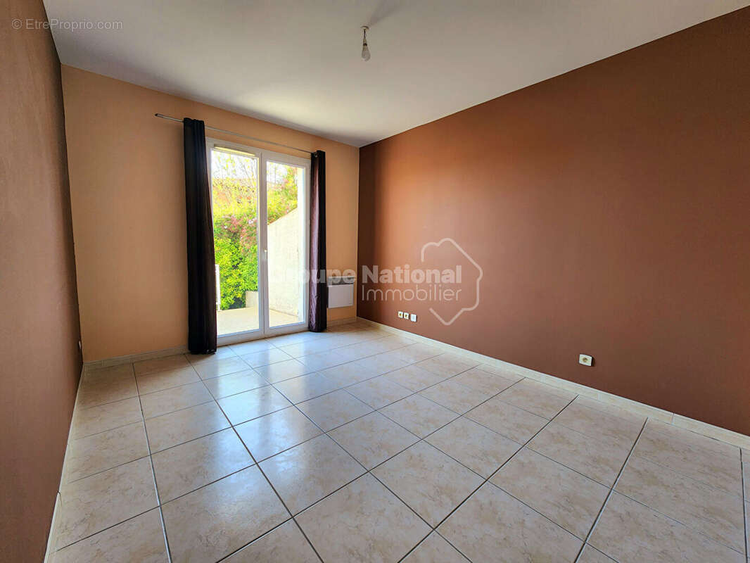 Maison à JUNAS