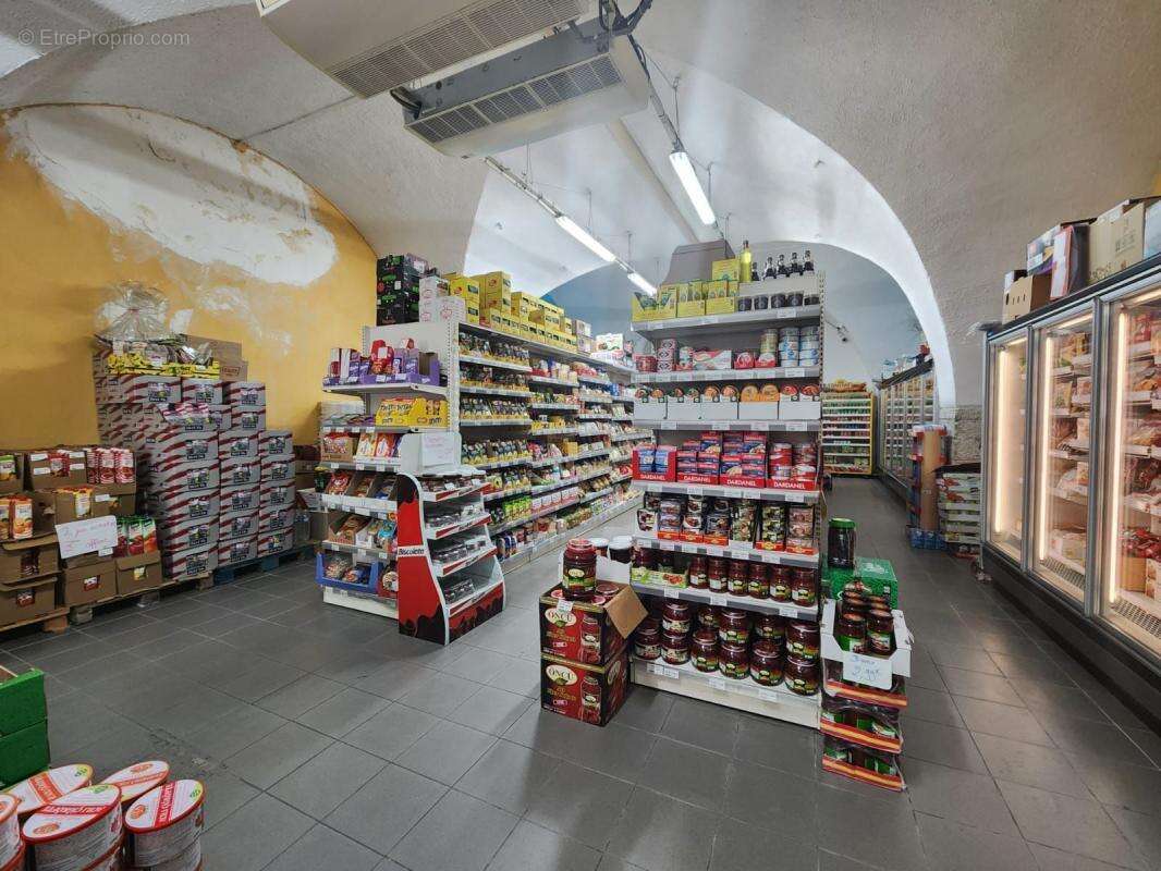 Commerce à ALES