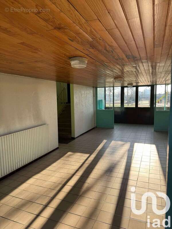 Photo 2 - Appartement à LA CHAPELLE-SAINT-LUC