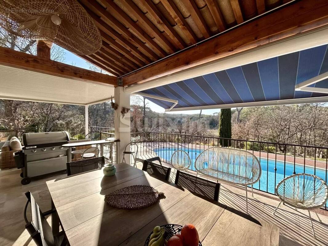 Maison à LORGUES