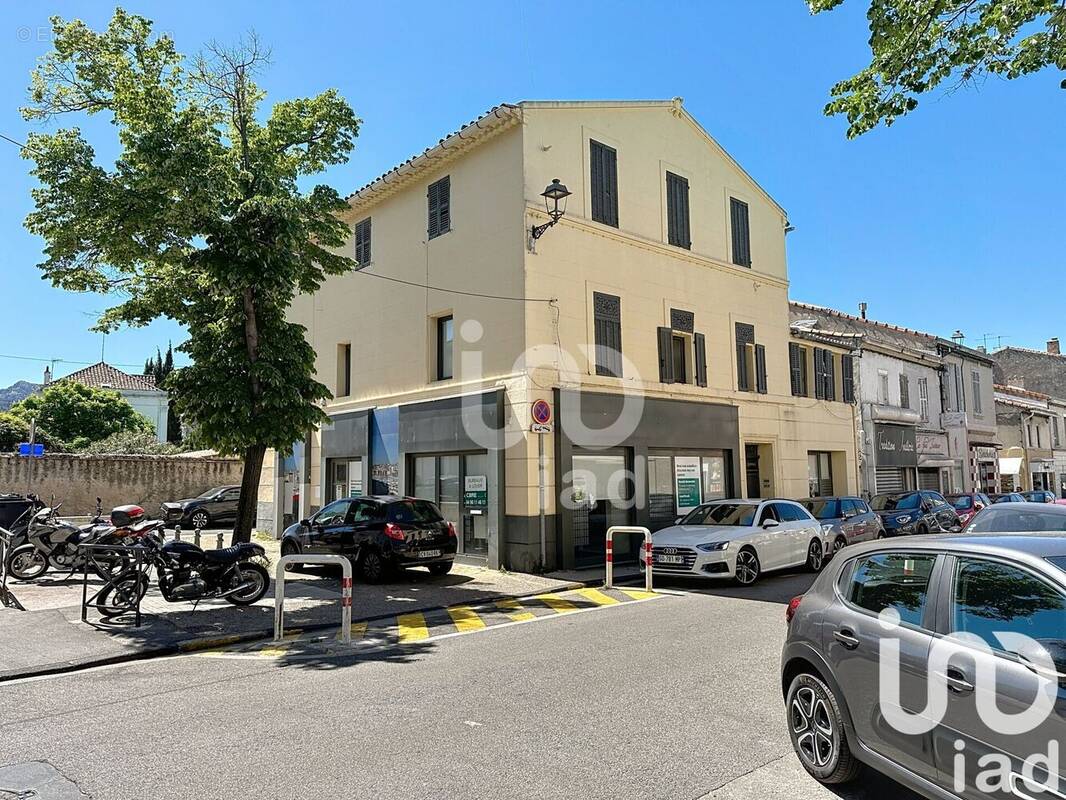 Photo 1 - Appartement à MARSEILLE-9E