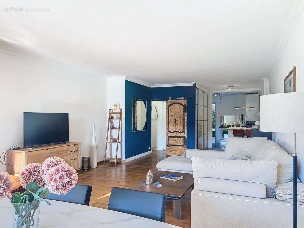 Appartement à CAGNES-SUR-MER