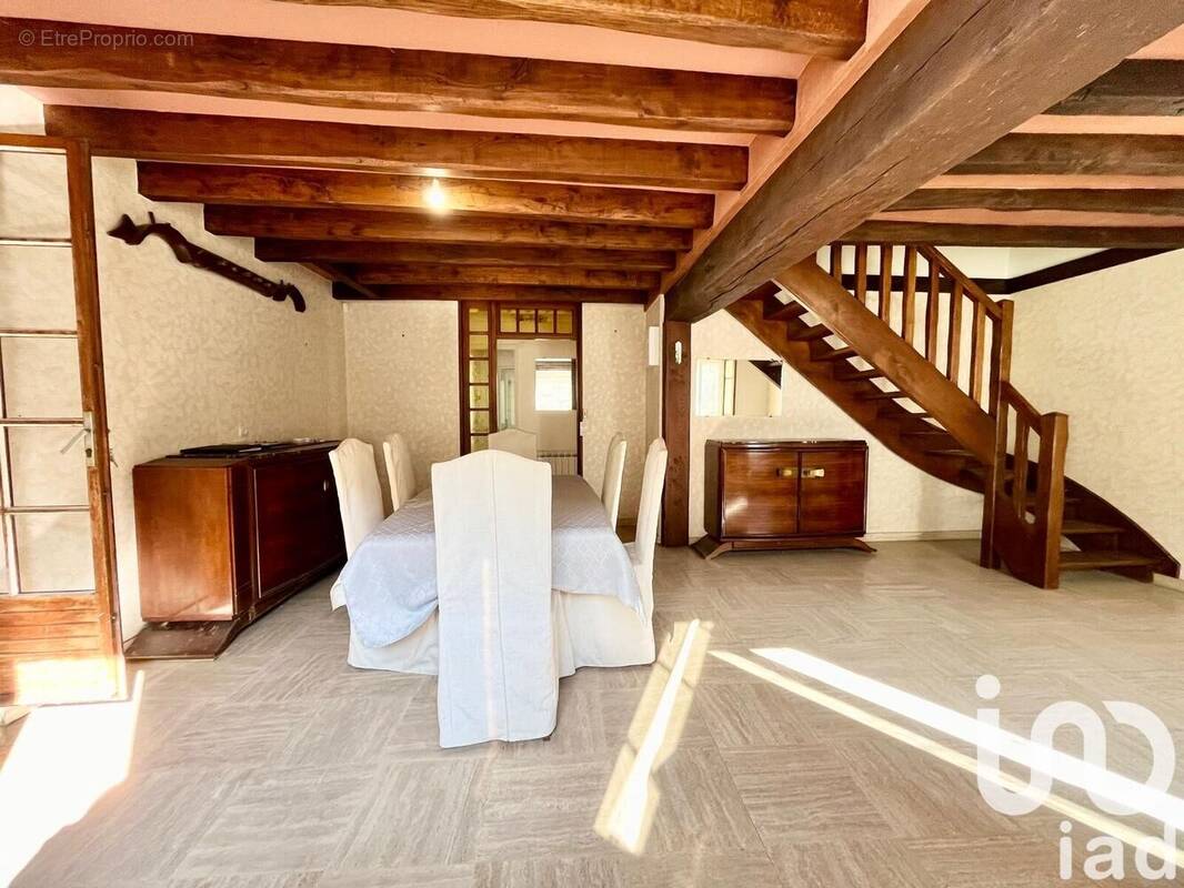 Photo 1 - Maison à BEAUMONT-DU-GATINAIS