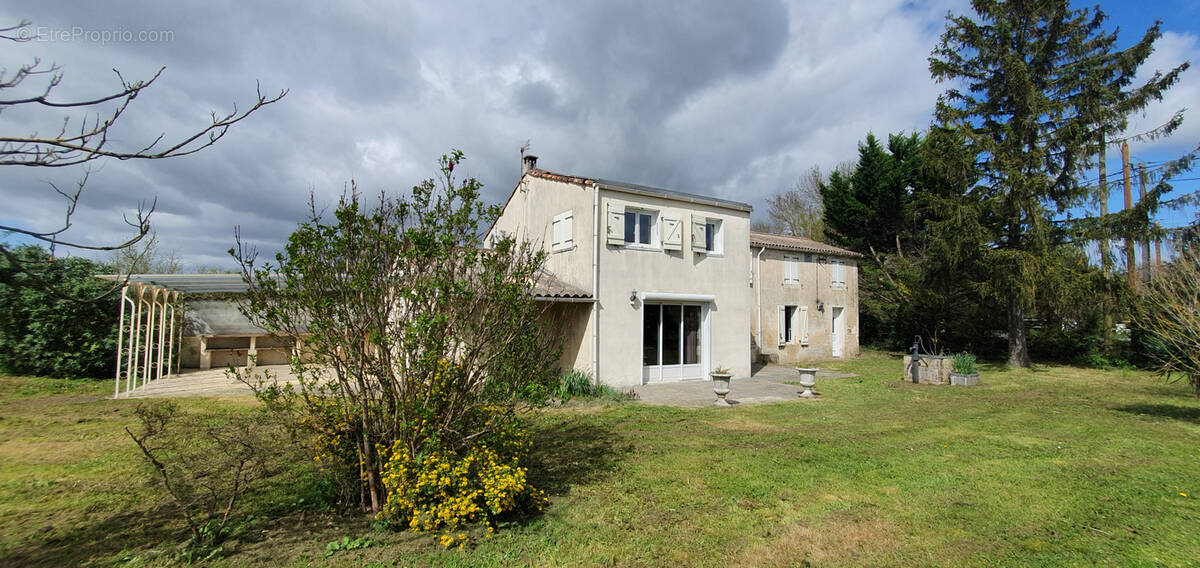 Maison à MERIGNAC