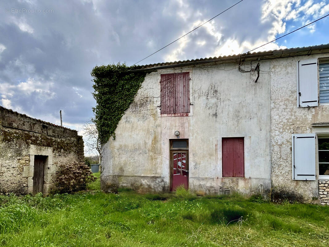 Maison à GEMOZAC