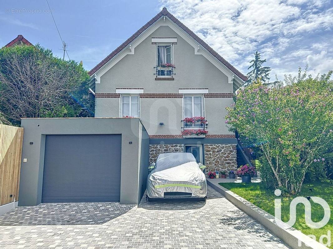 Photo 1 - Maison à CHAMPIGNY-SUR-MARNE