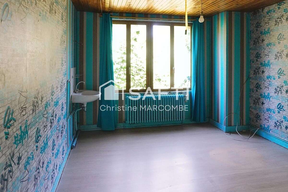 Photo 3 - Maison à SARRAZAC