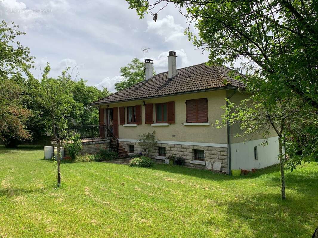 Maison à DAMPMART