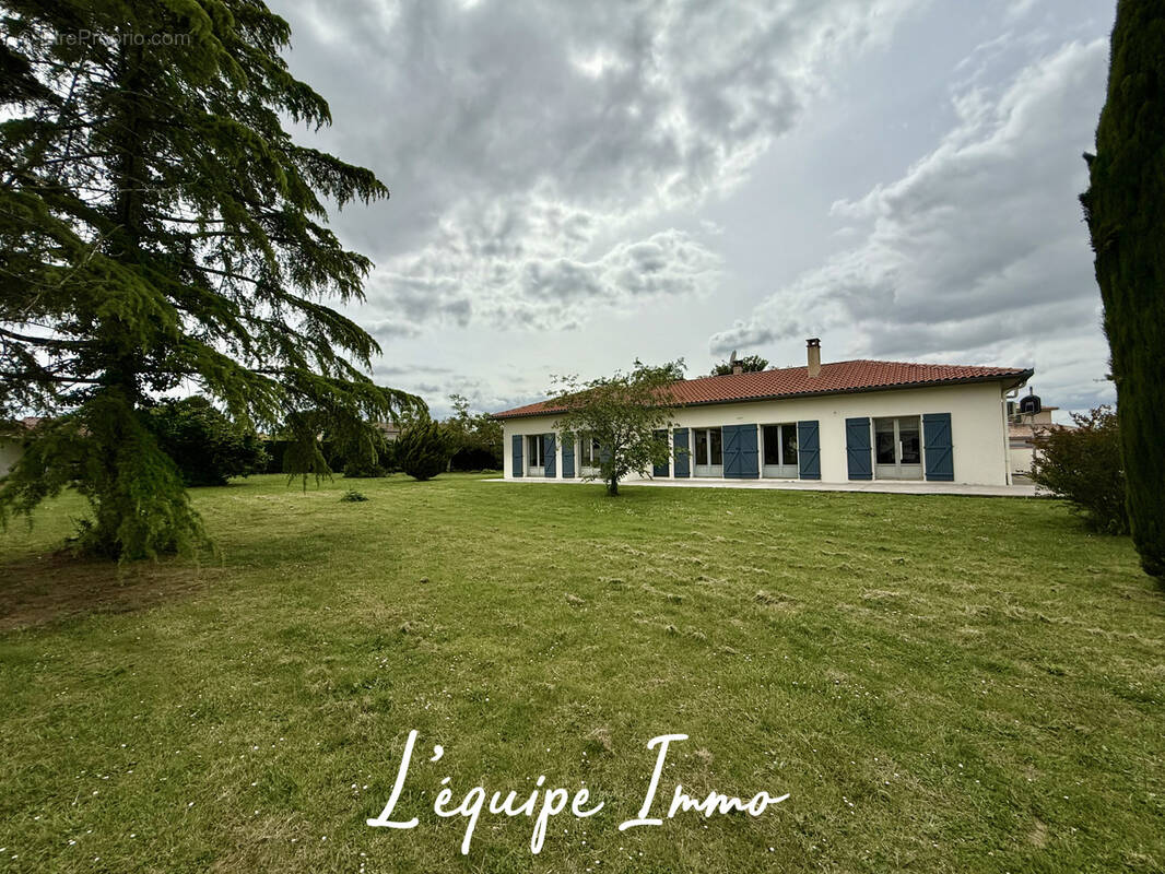 Maison à LEVIGNAC