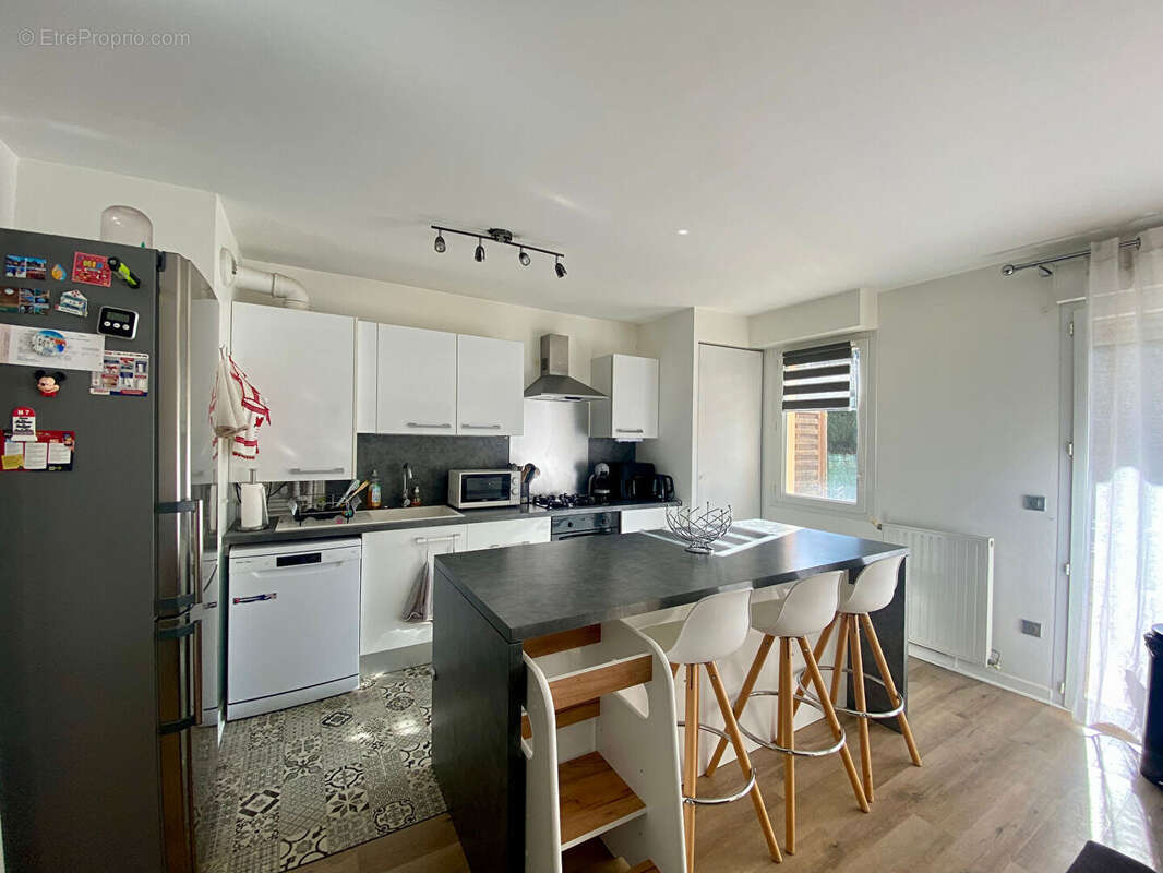 Appartement à SAINT-GERMAIN-LES-ARPAJON