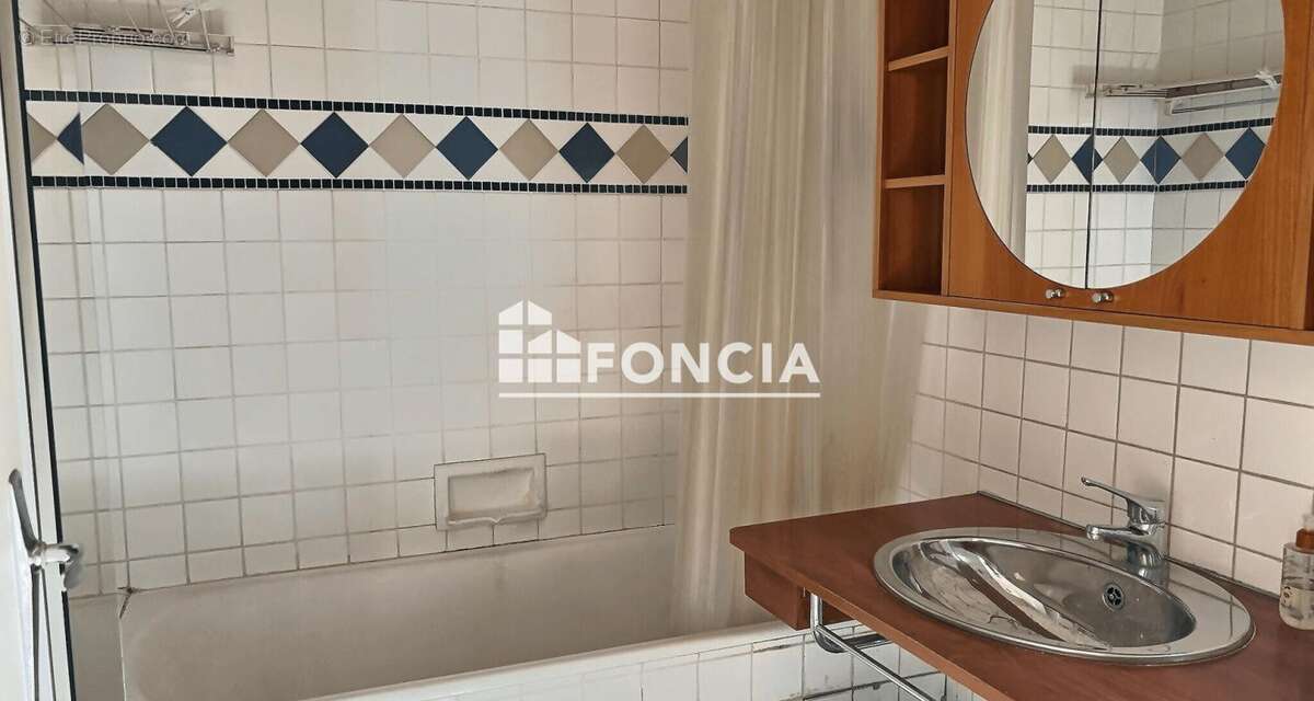 Appartement à SAINTE-FOY-LES-LYON