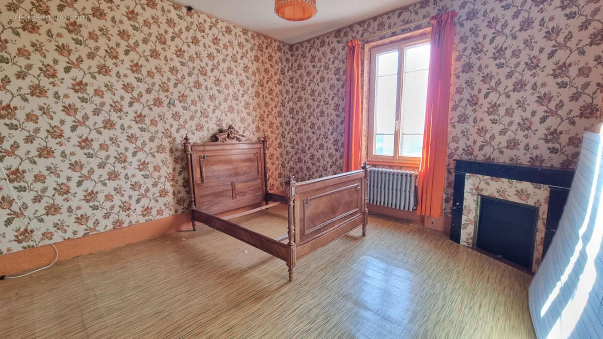 Maison à LE BREUIL