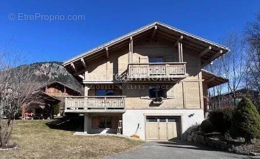 Maison à PRAZ-SUR-ARLY