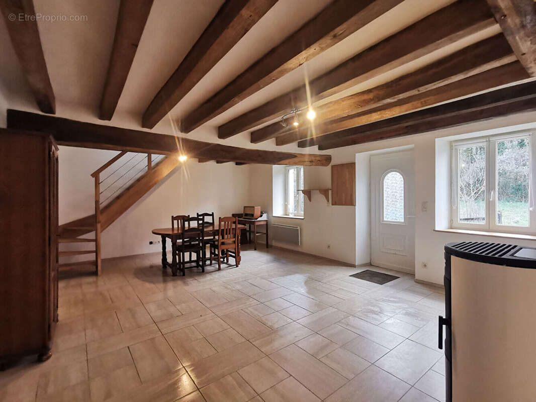 Maison à SAINT-BRANCHS