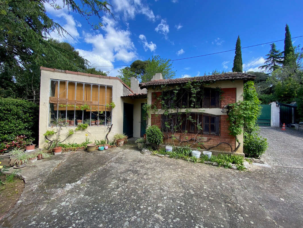 Maison à NIMES