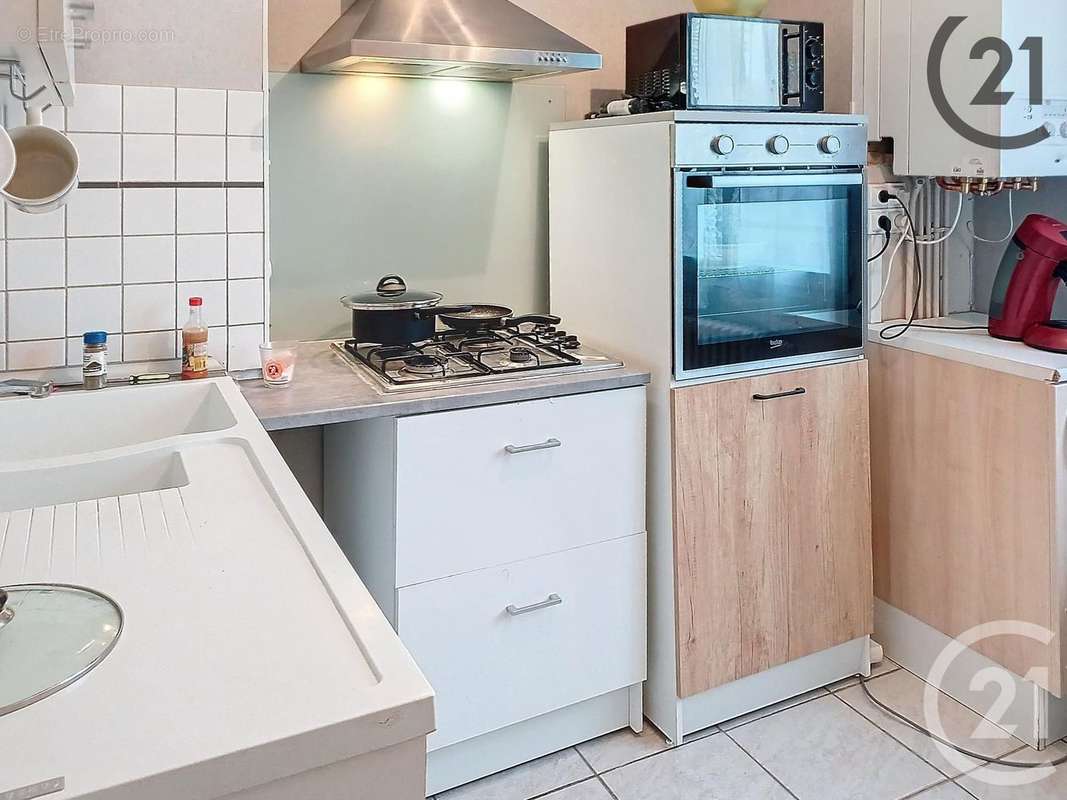 Appartement à SAINTE-SAVINE