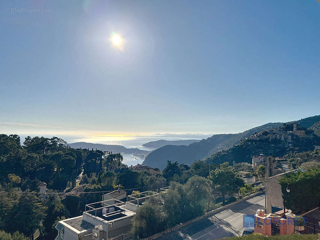 Appartement à EZE