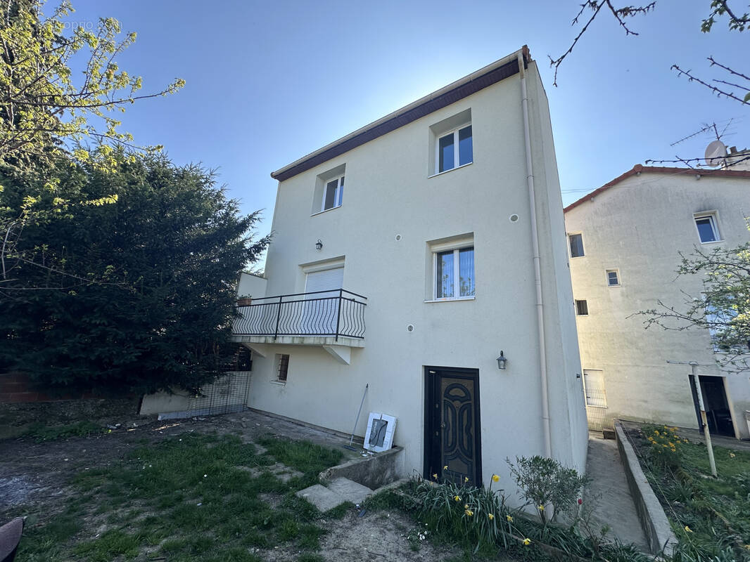 Maison à STAINS