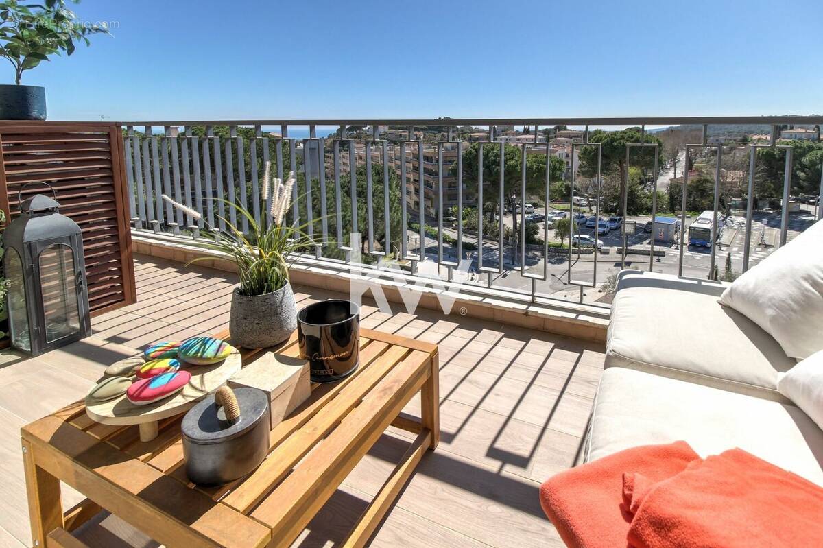 Appartement à VENCE