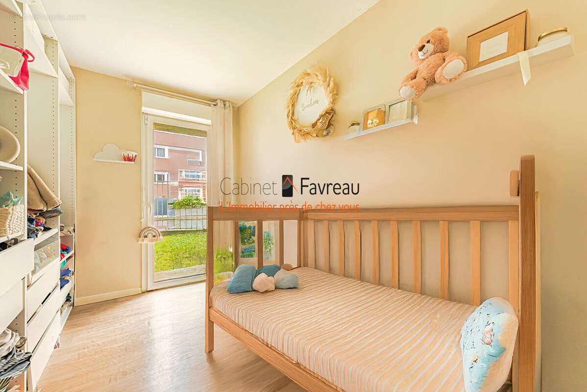Appartement à CHEVILLY-LARUE