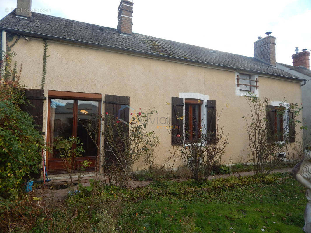 Maison à CHALETTE-SUR-LOING