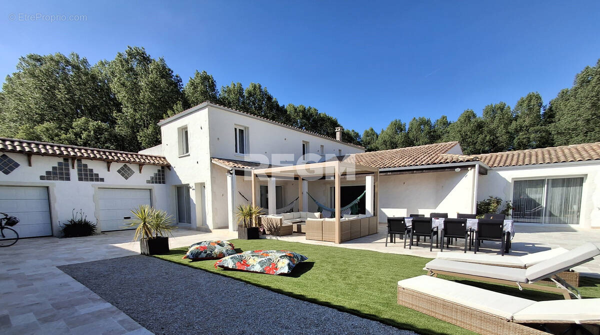 Maison à SAUJON