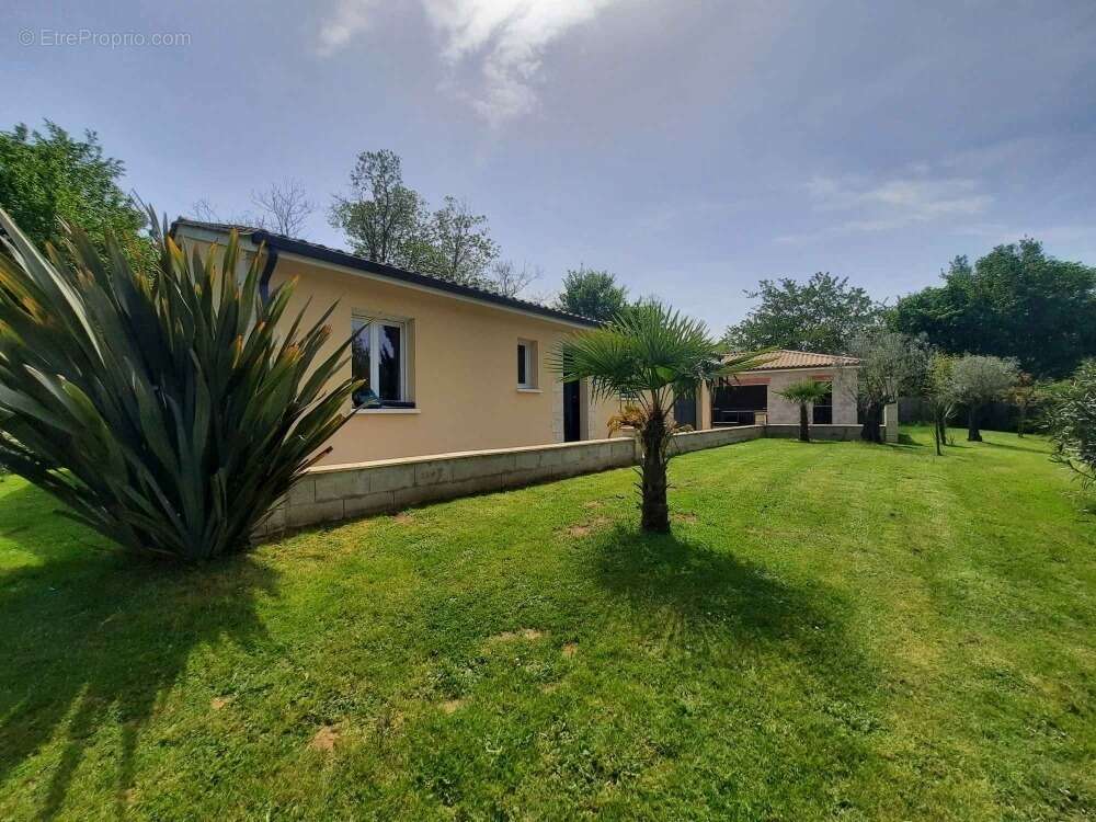 Maison à LALINDE