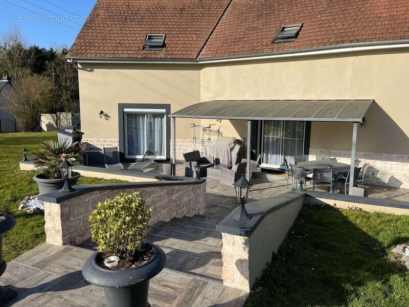 Maison à DANESTAL
