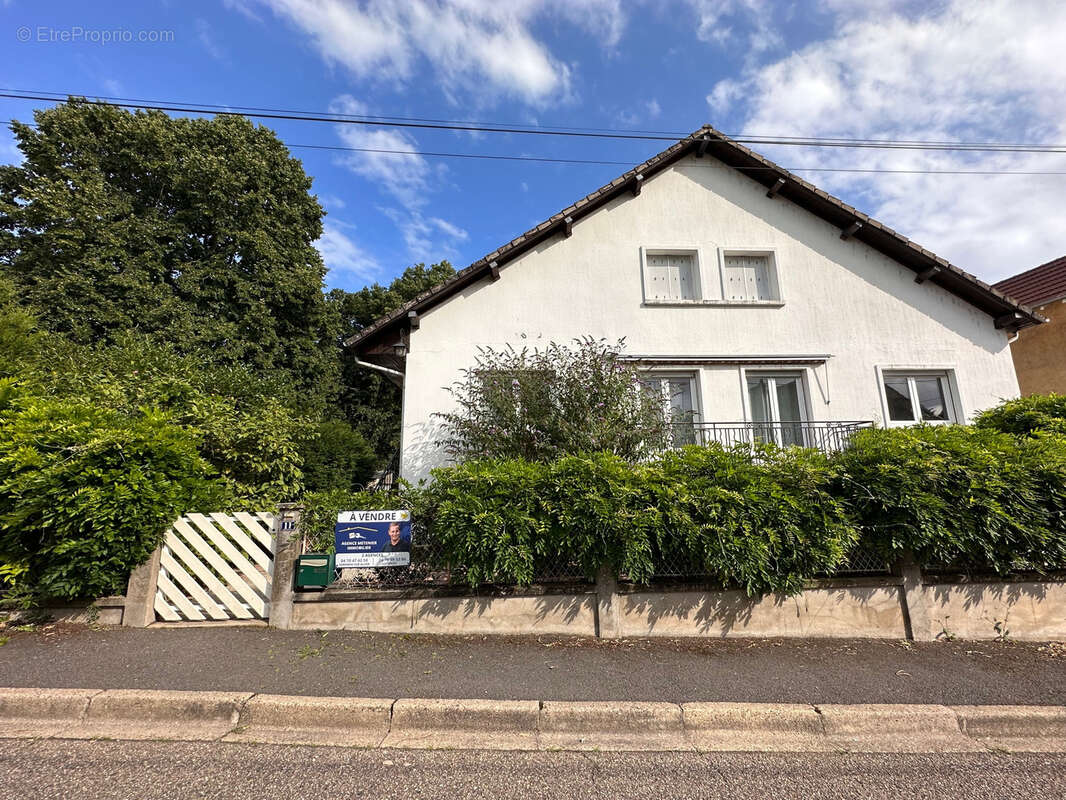 Maison à VARENNES-SUR-ALLIER