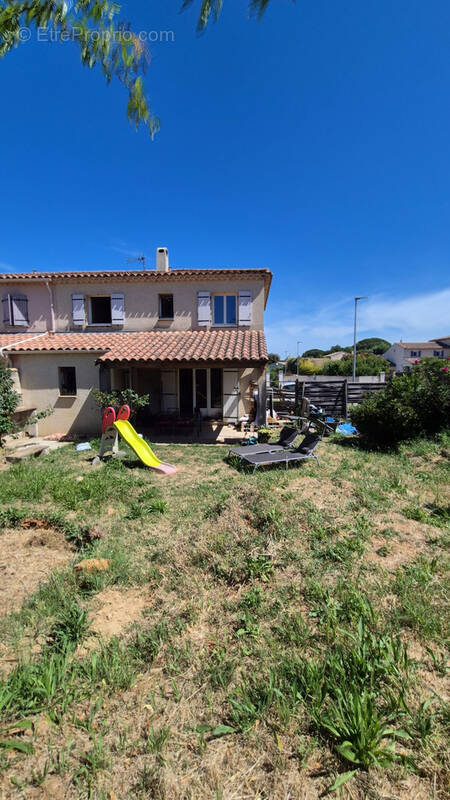 Maison à BAGNOLS-SUR-CEZE