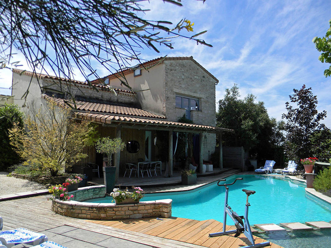 Maison à ORGNAC-L&#039;AVEN