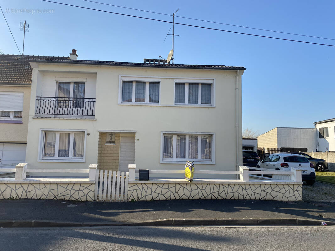 Maison à GUISE