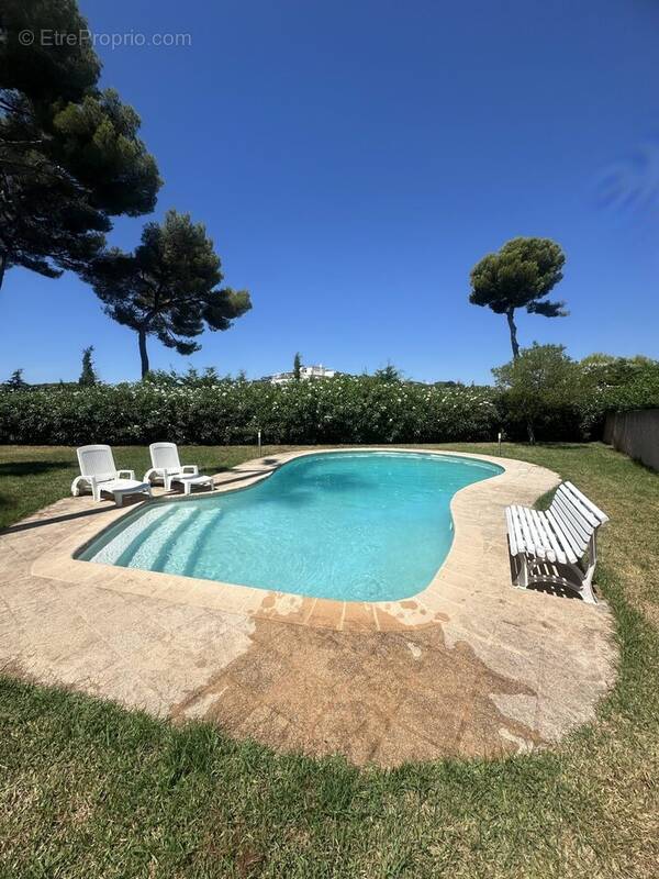 Maison à ANTIBES