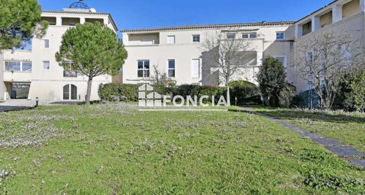 Appartement à JUVIGNAC
