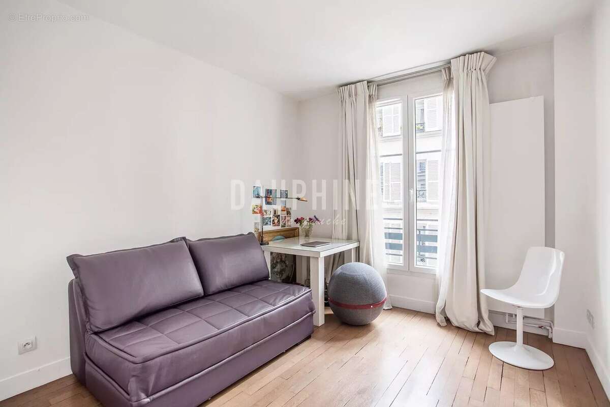 Appartement à PARIS-6E
