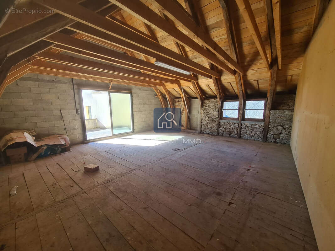 Maison à ESPALION