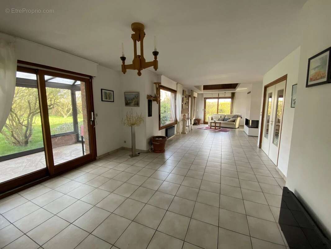 Maison à SAINGHIN-EN-MELANTOIS